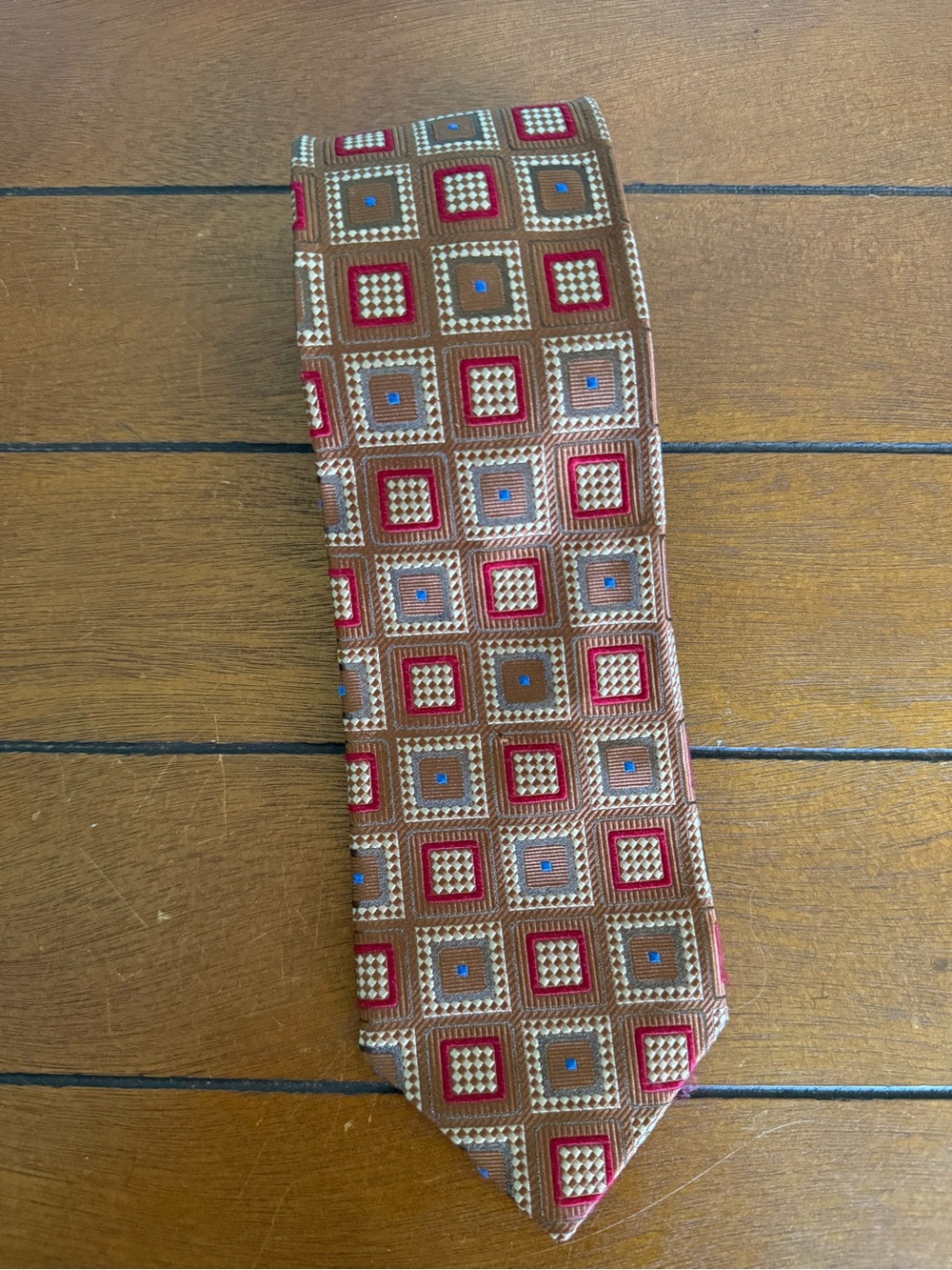 Jos A Bank Signature Collection 100% Silk Made in Italy Geometric Square Tie